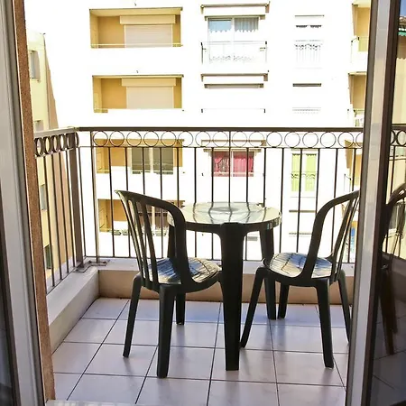 My Casa Magnan - Parking And Pool Apartamento